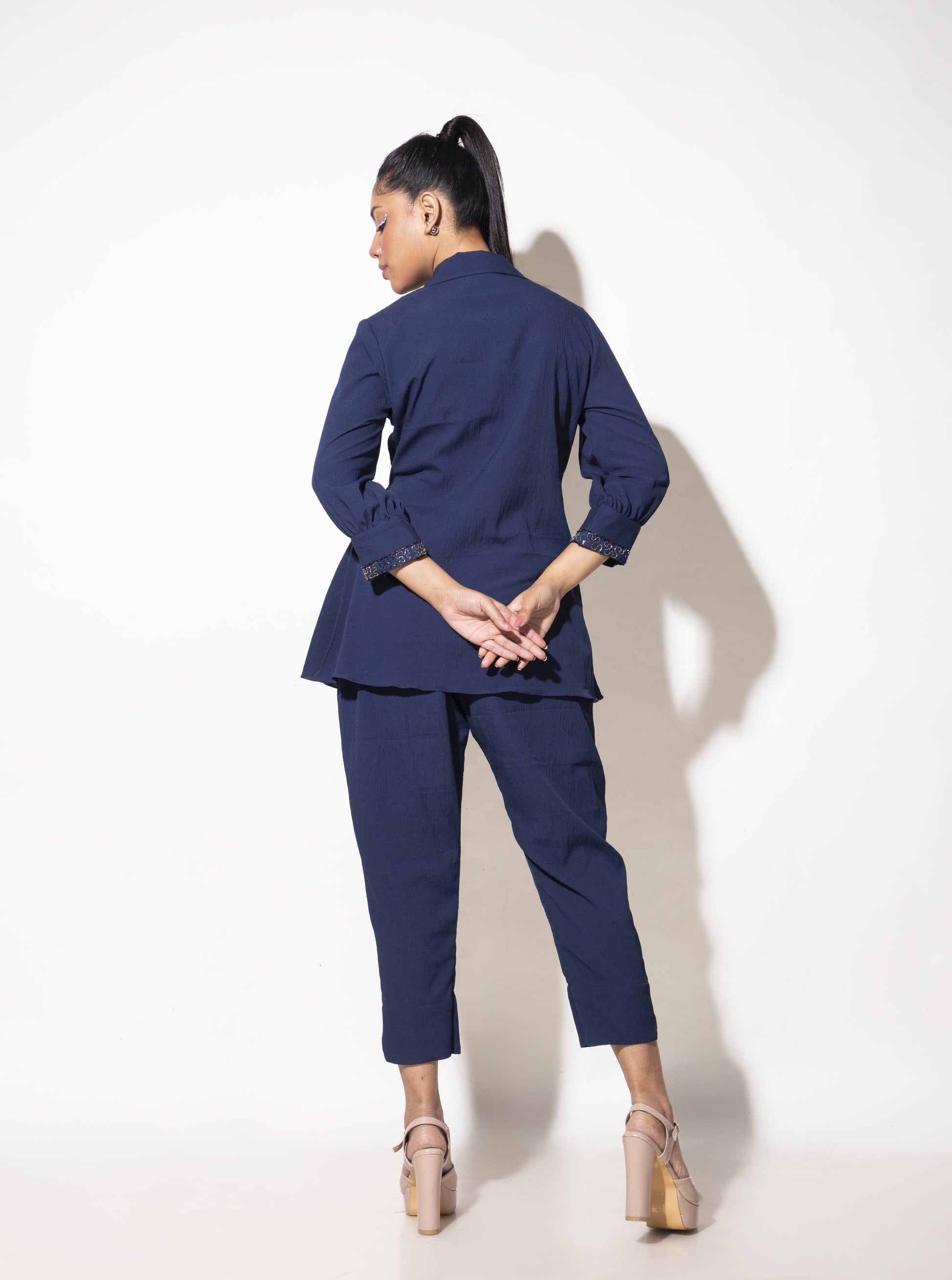 Kardana Collar Embroidery Tie-up Co-ord Set - Arimi - House Of Design