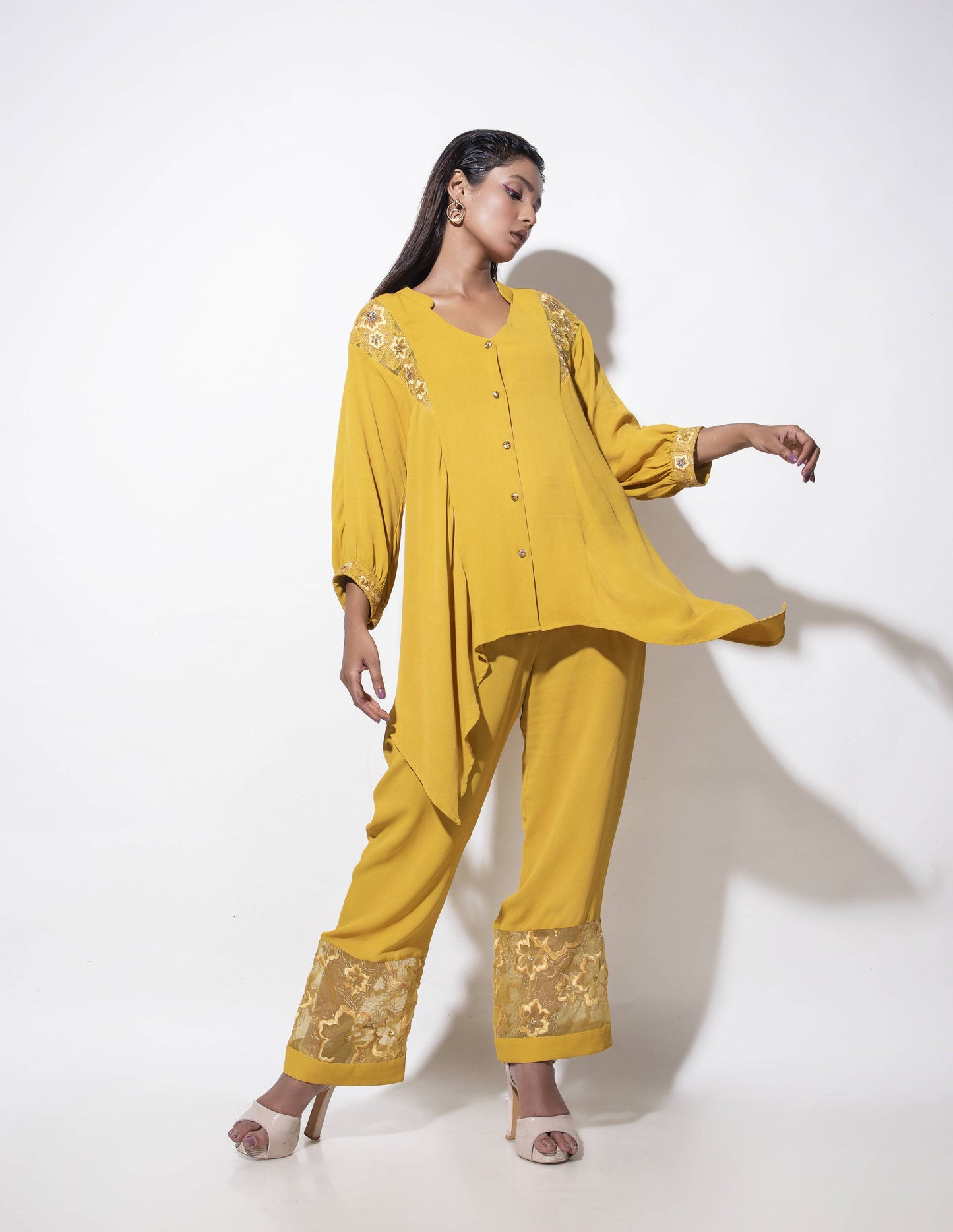 V Panel Kimono Sleeve - Arimi - House Of Design