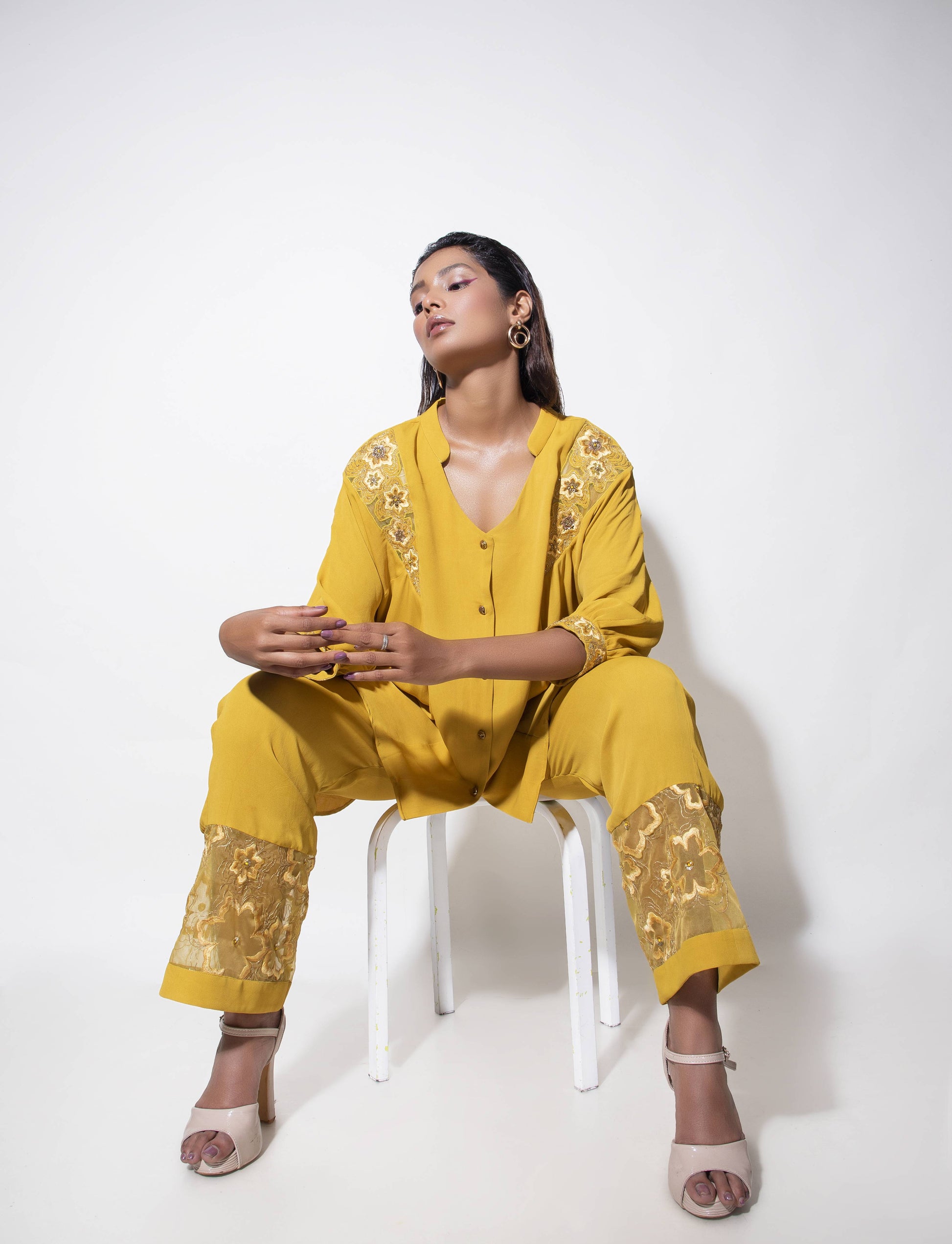 V Panel Kimono Sleeve - Arimi - House Of Design