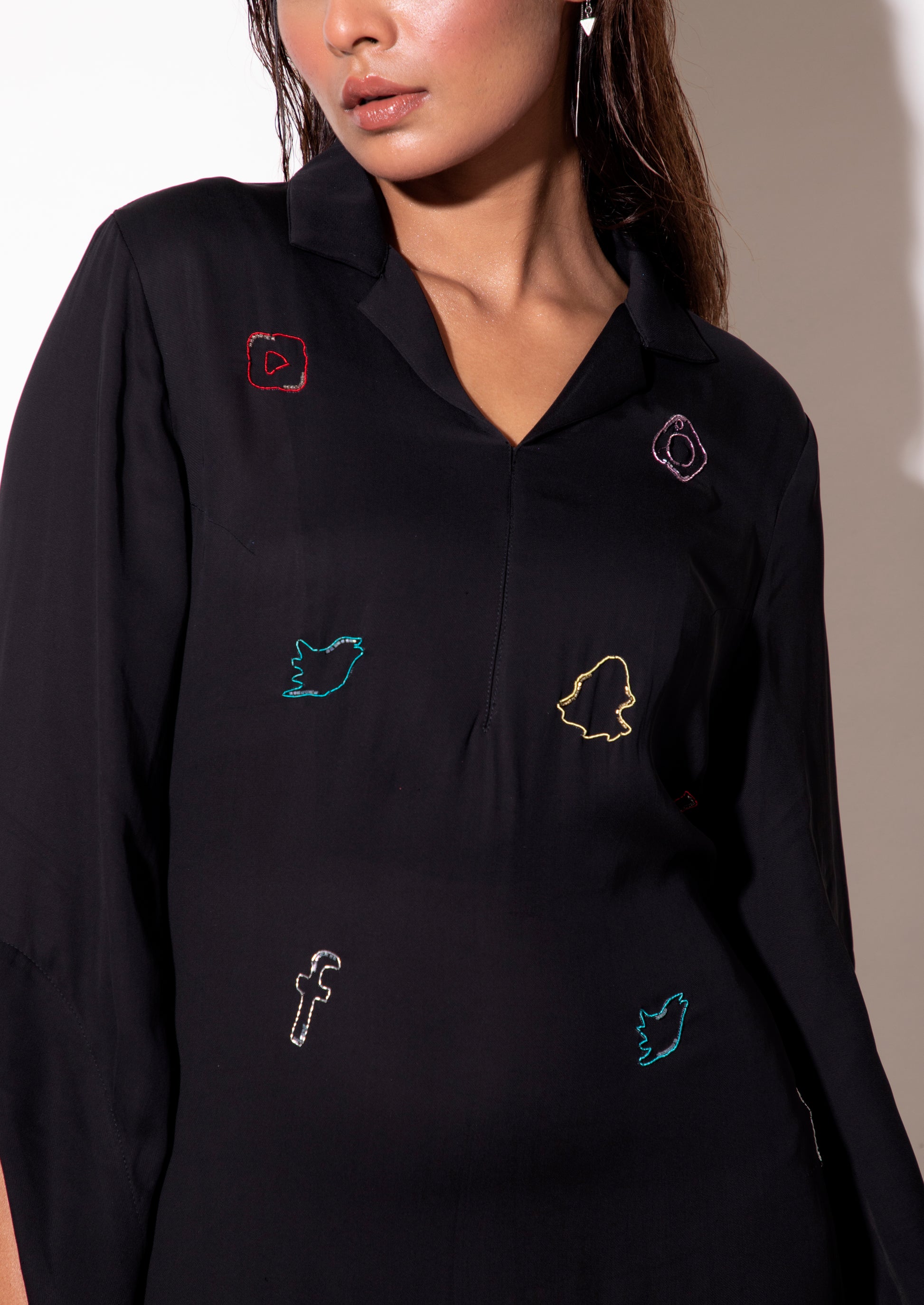 Media Buzz Dress - Arimi - House Of Design