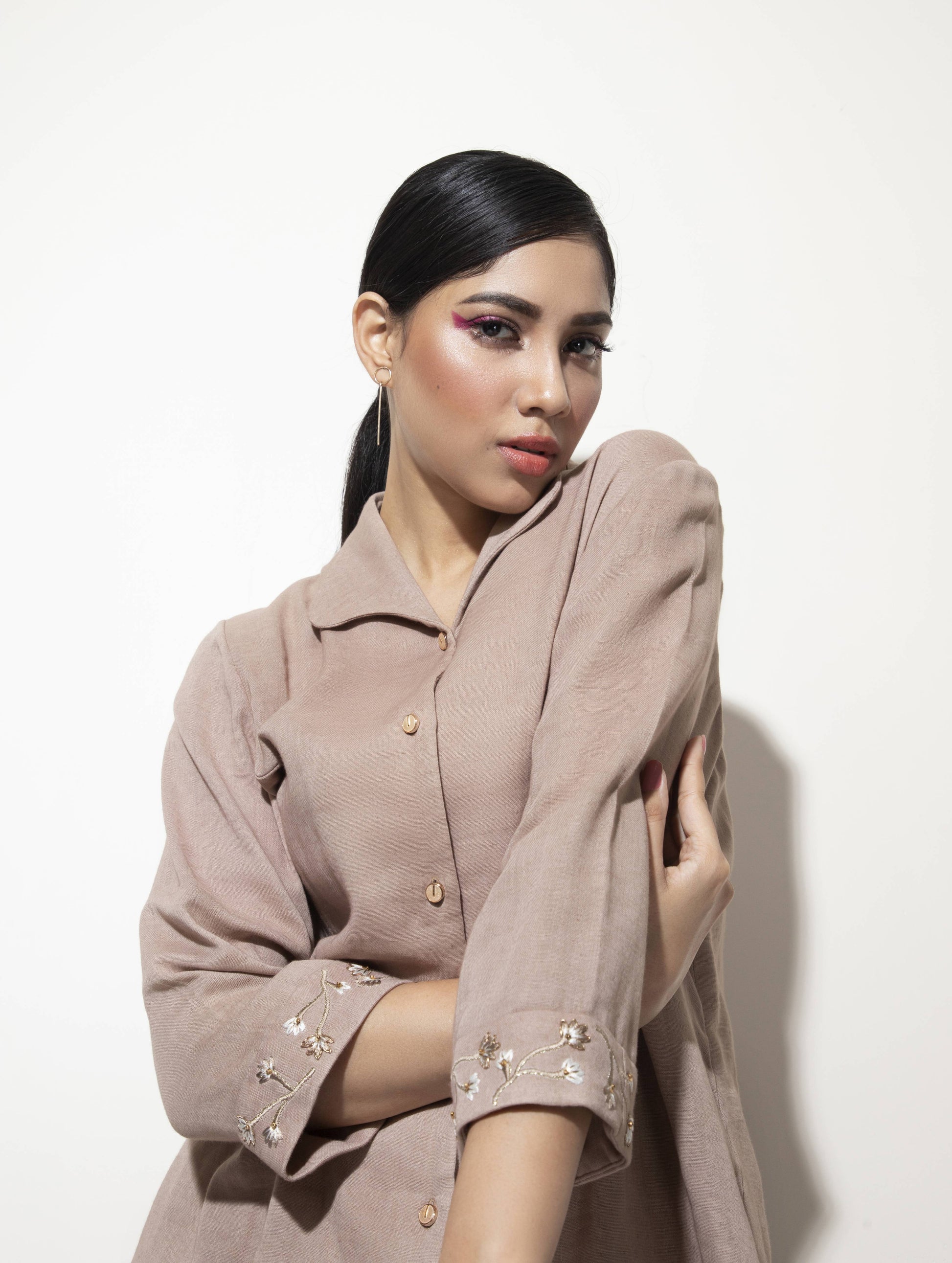 Floral Embroidered Curvilinear Collar Co-ord Set - Arimi - House Of Design