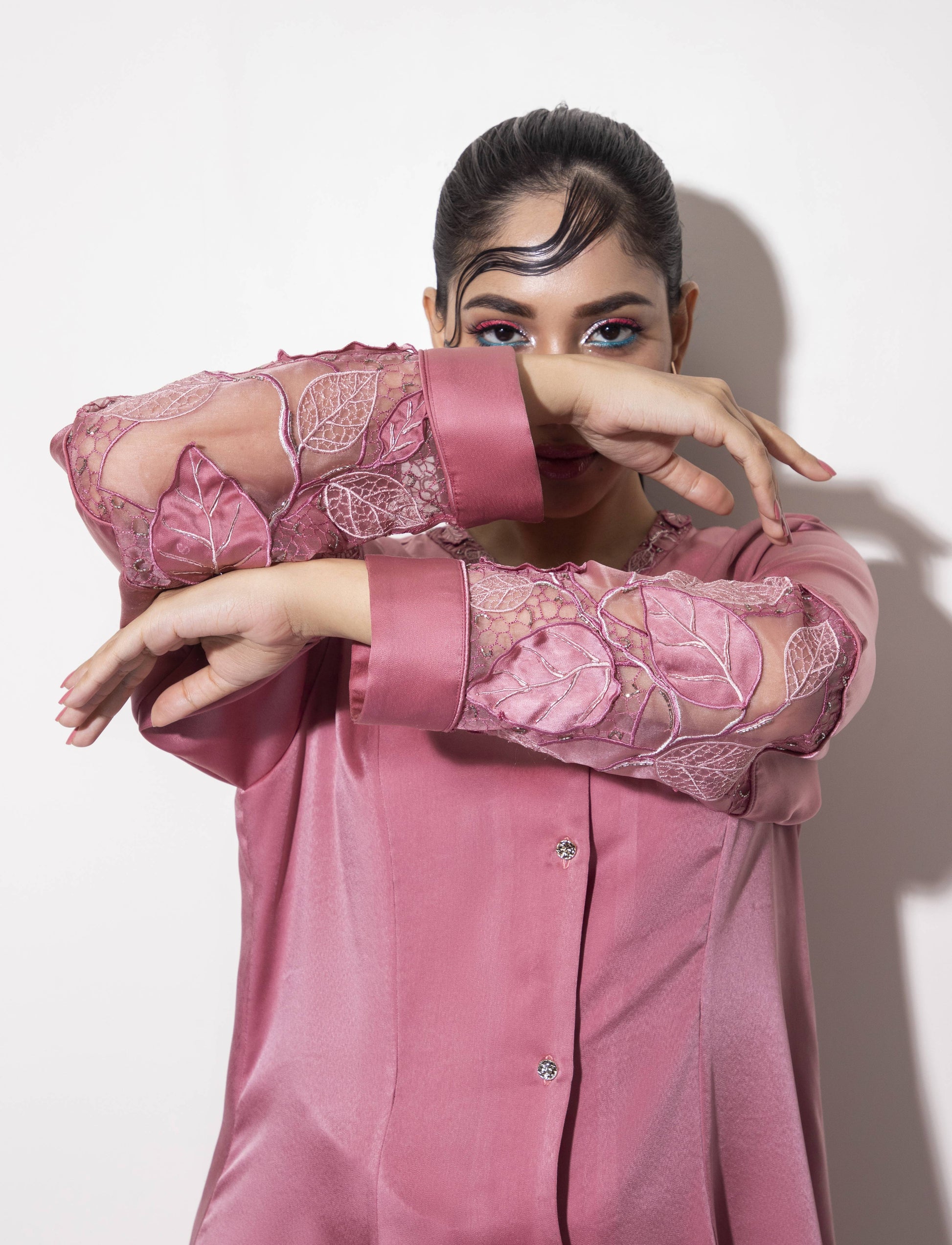 Lantern Sleeve Embroidered Panelled Kurta paired with Wide Trousers - Arimi - House Of Design