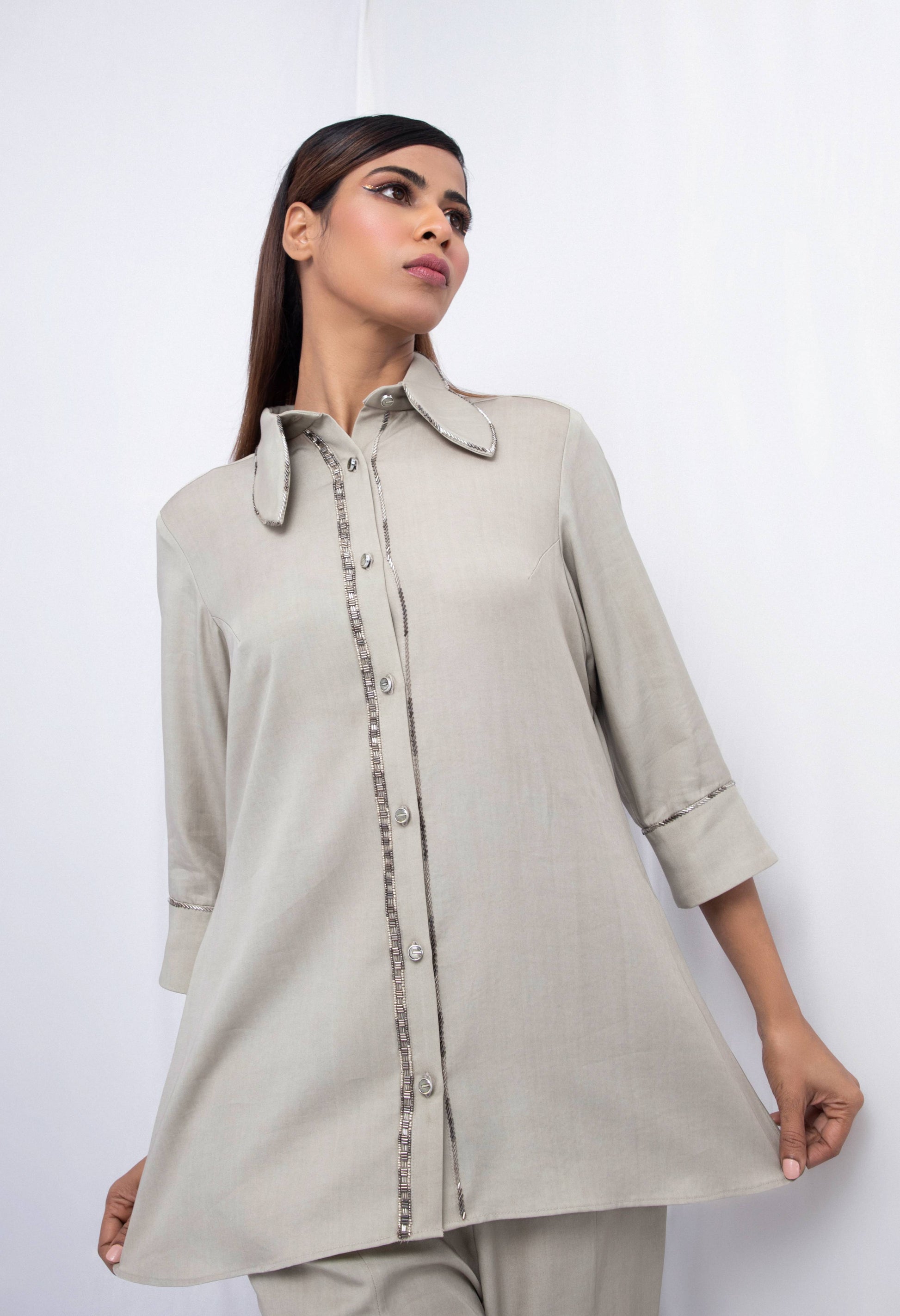 Wing shaped collar  with bell bottom pants - Arimi - House Of Design