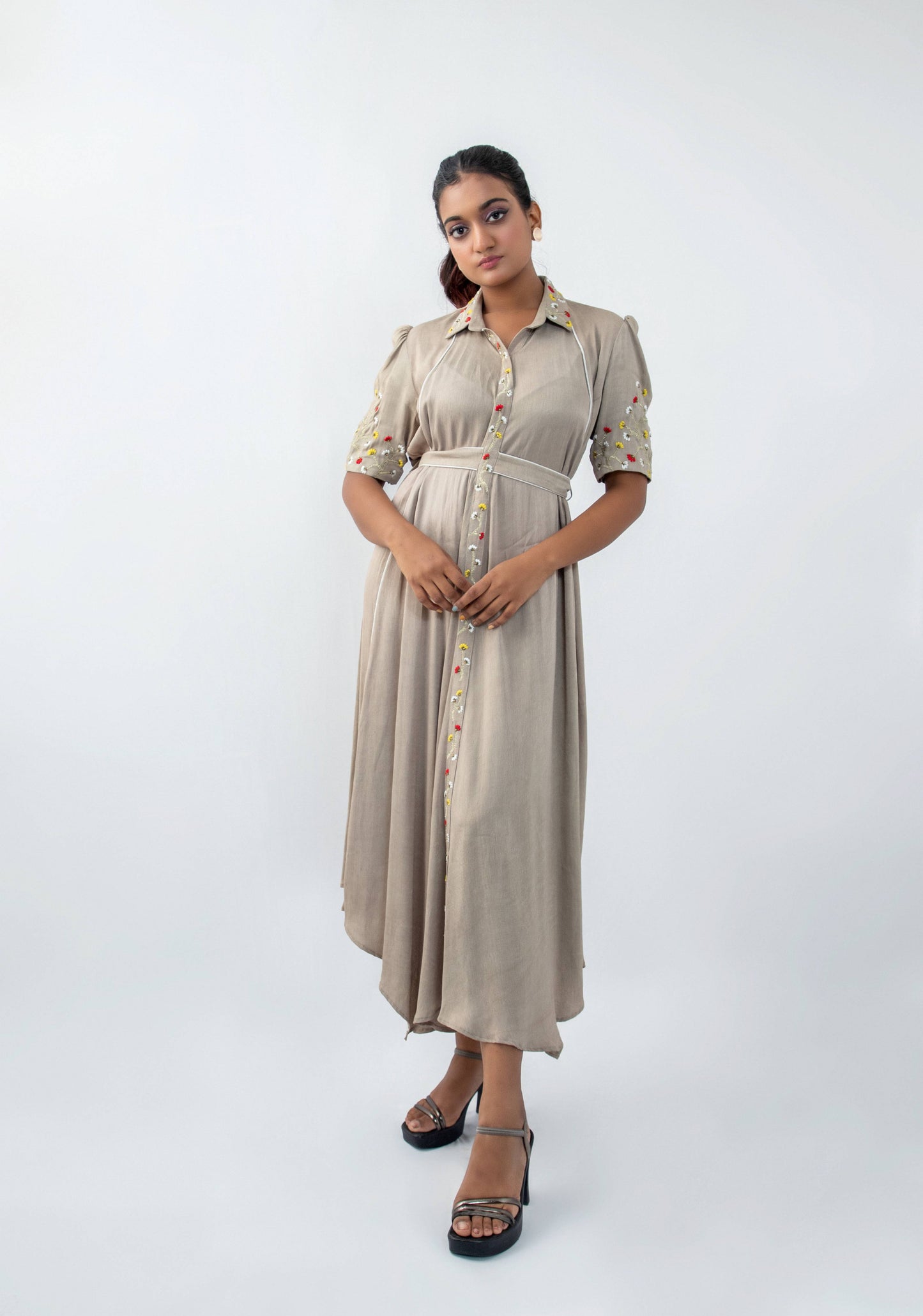 Floral bagh raglon  cut tie up dress - Arimi - House Of Design