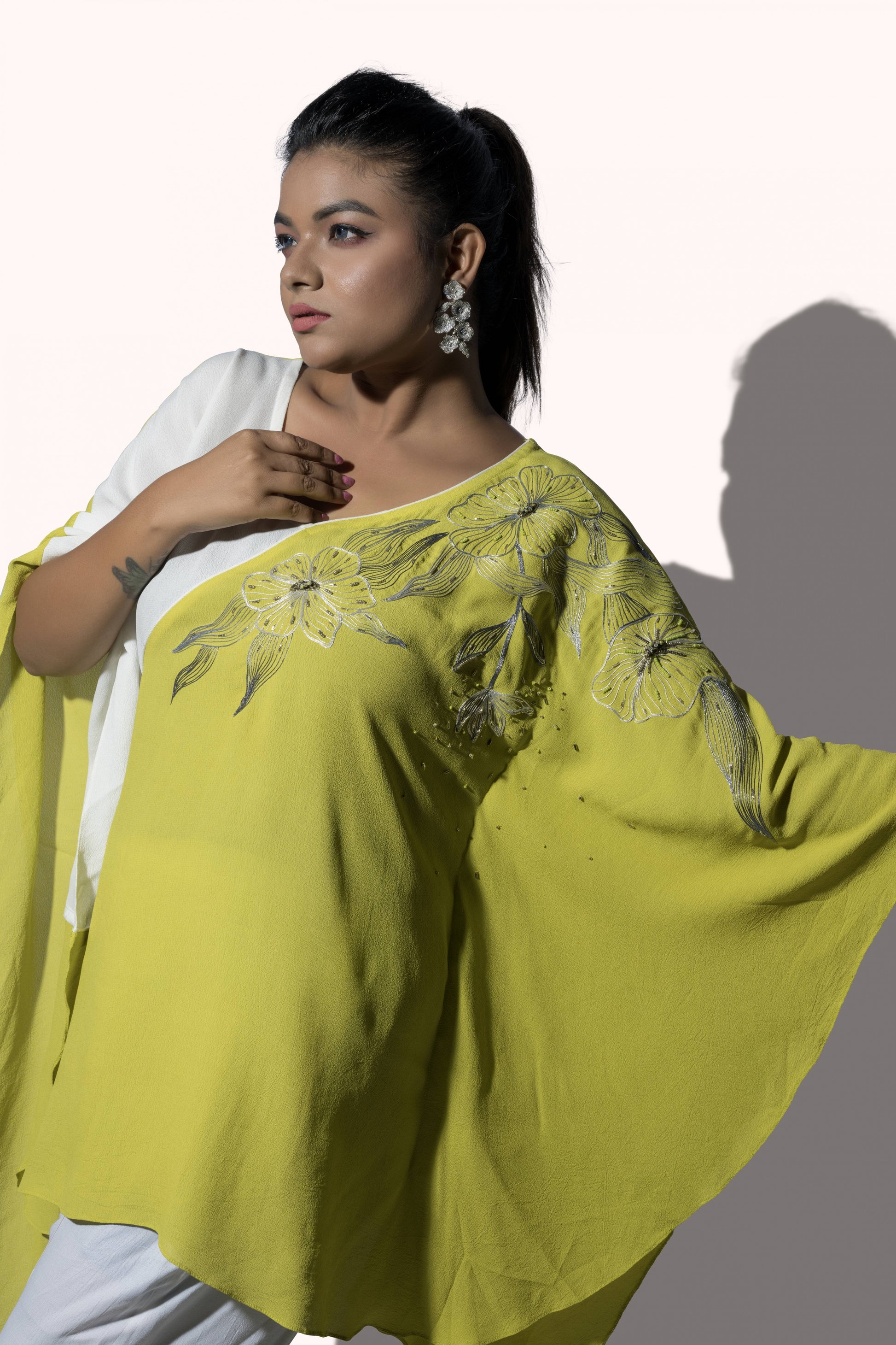 Lime and white embroided kaftan CORDSET - Arimi - House Of Design