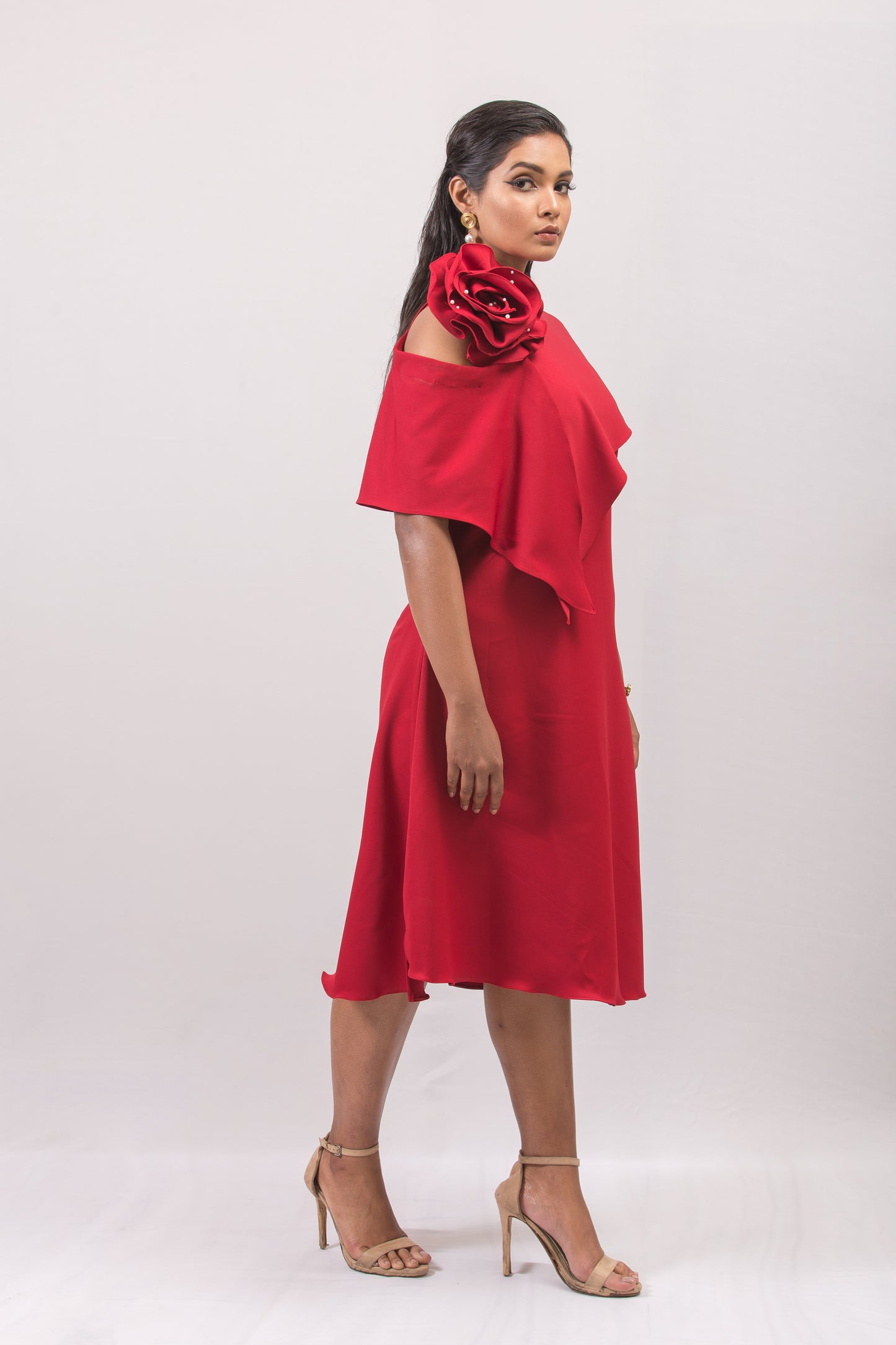 The Red Notice - Arimi - House Of Design