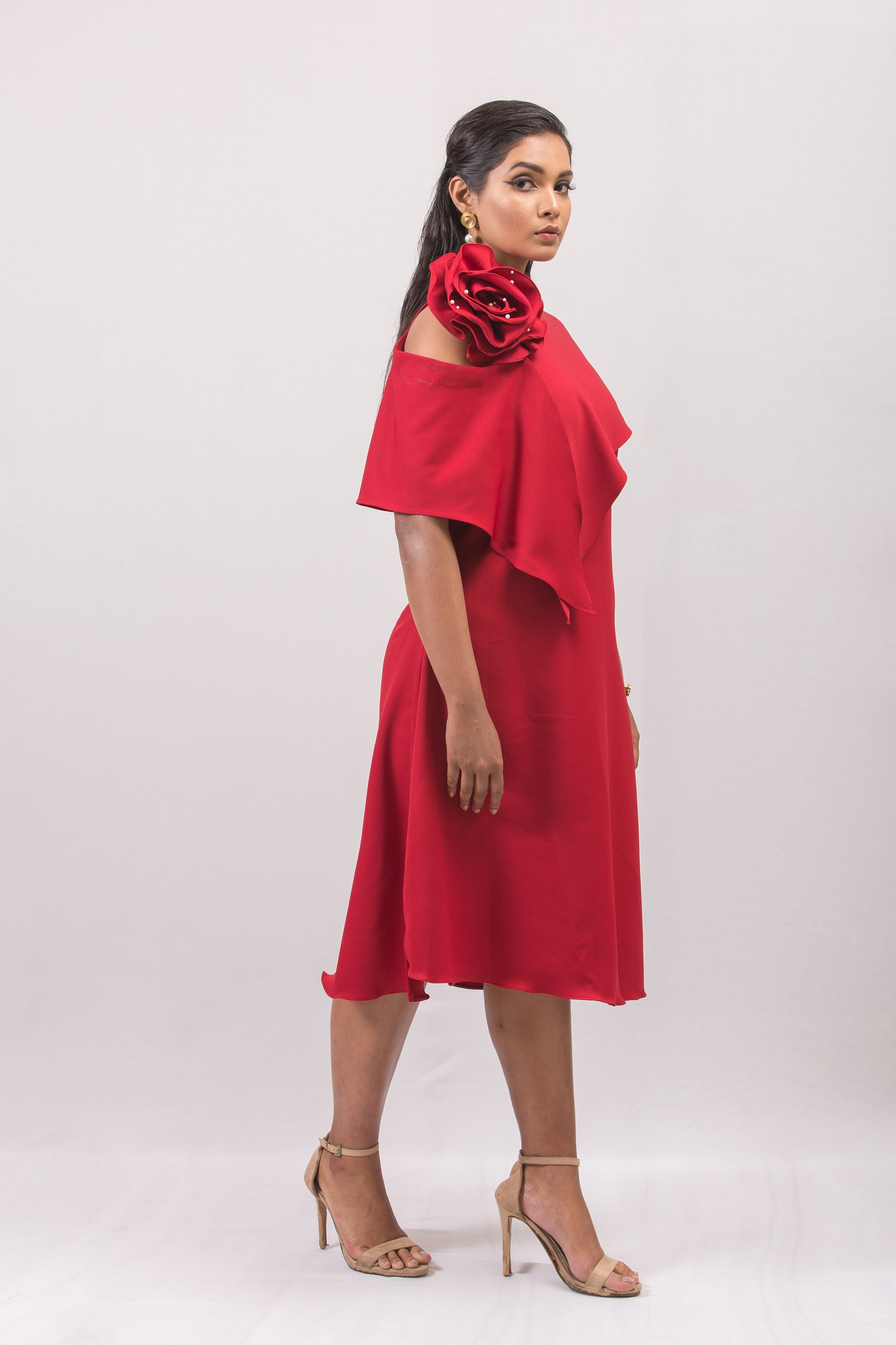 The Red Notice - Arimi - House Of Design
