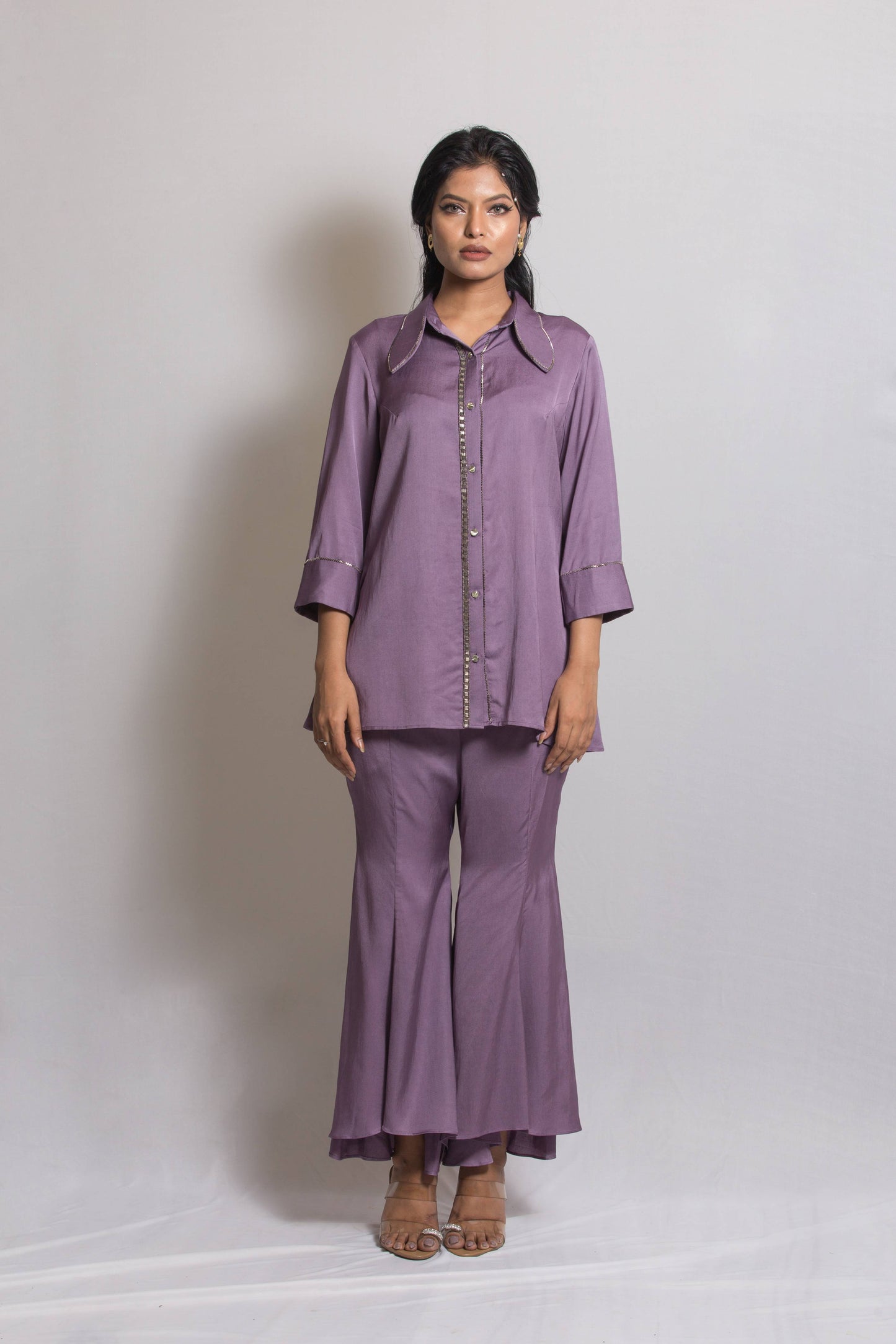 Wing shaped collar  with bell bottom pants